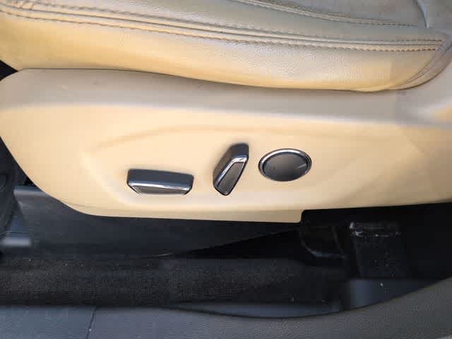 Thumbnail: 2017 Ford Explorer - 17