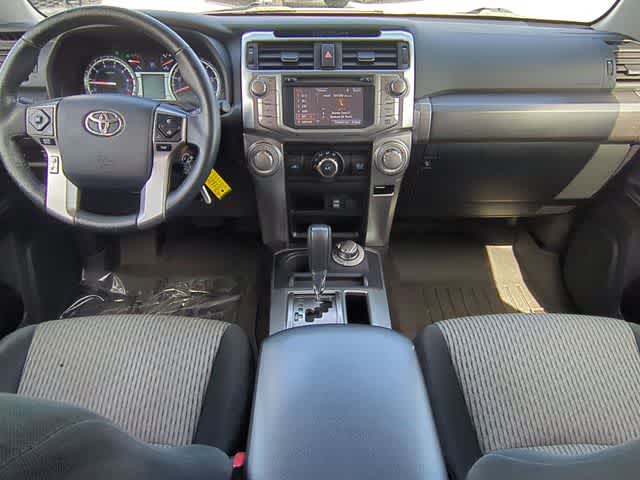 Thumbnail: 2016 Toyota 4Runner - 16