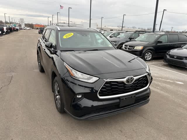 Thumbnail: 2020 Toyota Highlander - 27