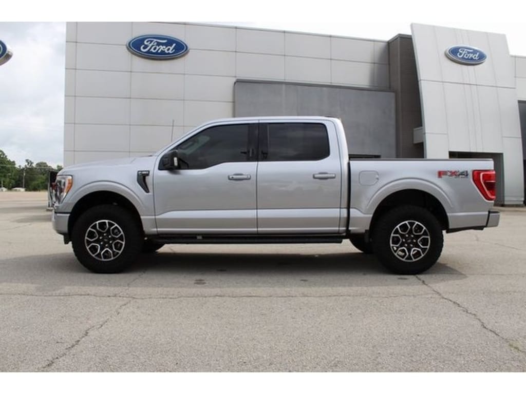 Used 2023 Ford F-150 XLT Crew Cab