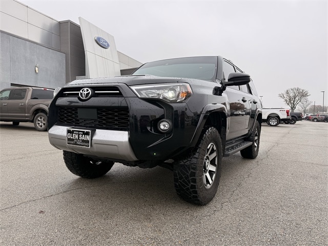 2022 Toyota 4Runner TRD Off-Road's photo