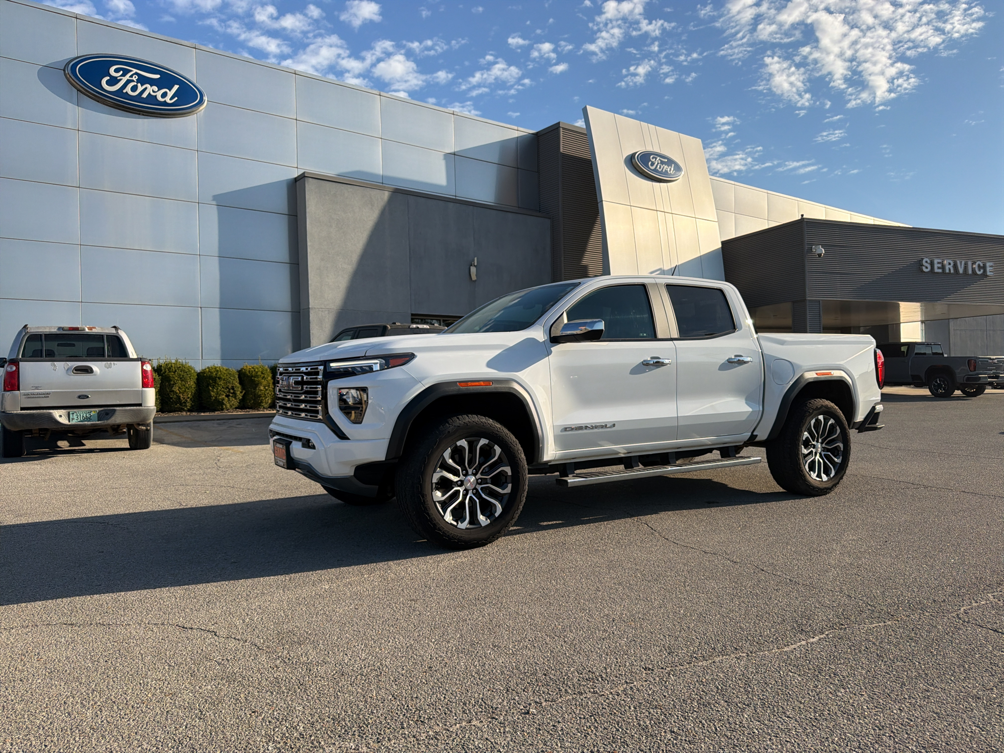 2024 GMC Canyon