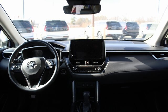 2023 Toyota Corolla Cross XLE - Photo 21