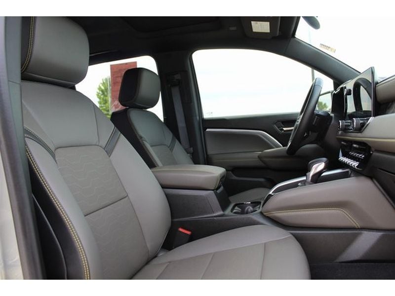 2024 Chevrolet Colorado ZR2 - Photo 19