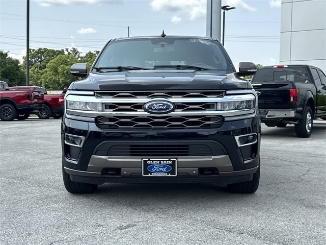 Used 2022 Ford Expedition King Ranch with VIN 1FMJU1PT7NEA61737 for sale in Paragould, AR