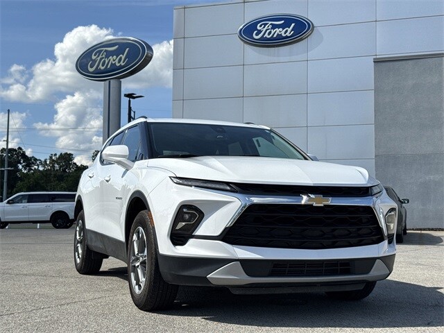 2023 Chevrolet Blazer 2LT photo 3