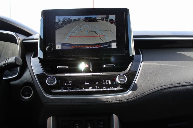 2023 Toyota Corolla Cross XLE - Photo 23