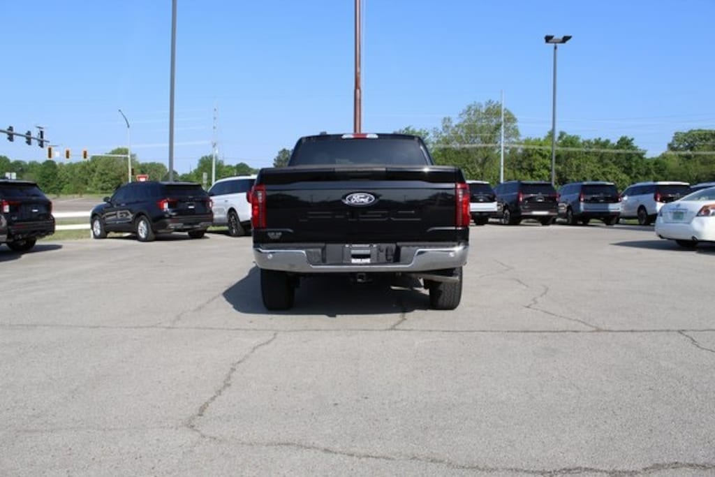 Used 2025 Ford F-150 XLT Truck SuperCrew Cab