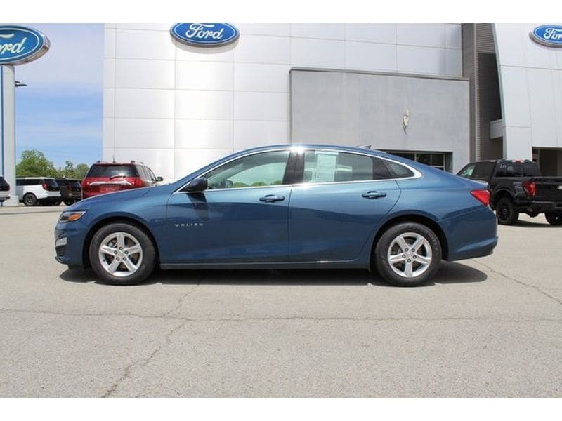 Used 2024 Chevrolet Malibu 1FL with VIN 1G1ZC5ST2RF229575 for sale in Paragould, AR