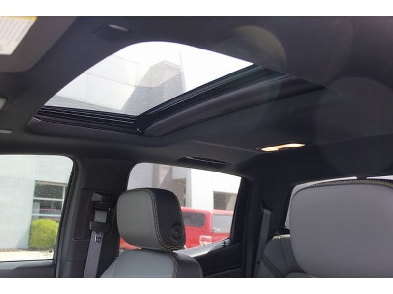 2024 Chevrolet Colorado ZR2 - Photo 29