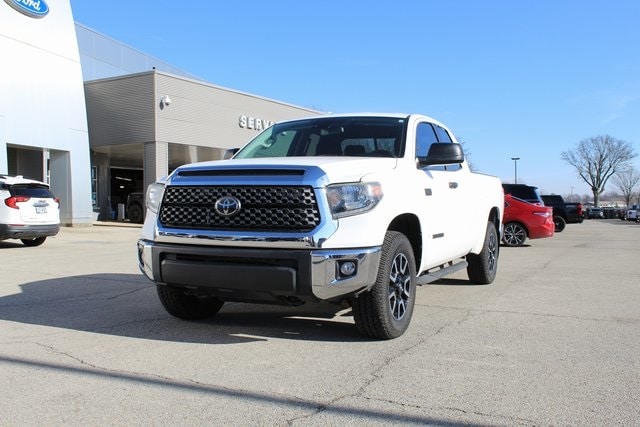 2020 Toyota Tundra SR5's photo