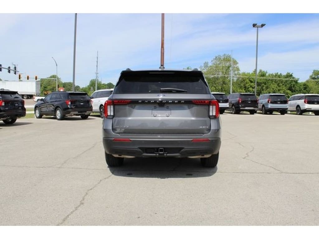 Used 2025 Ford Explorer Active Sport Utility