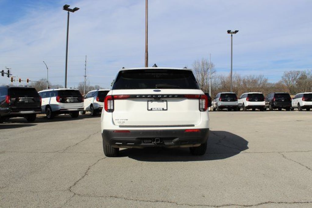 Used 2025 Ford Explorer Active SUV
