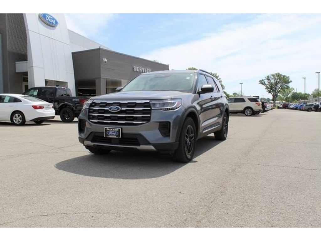 Used 2025 Ford Explorer Active Sport Utility