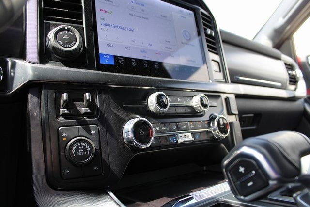 2024 Ford F-150 Platinum - Photo 30