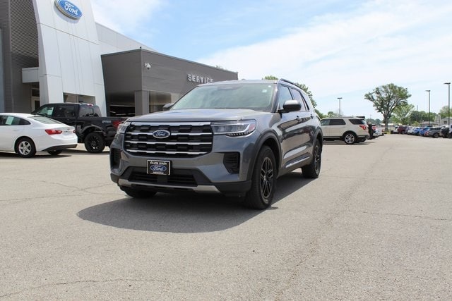 2025 Ford Explorer