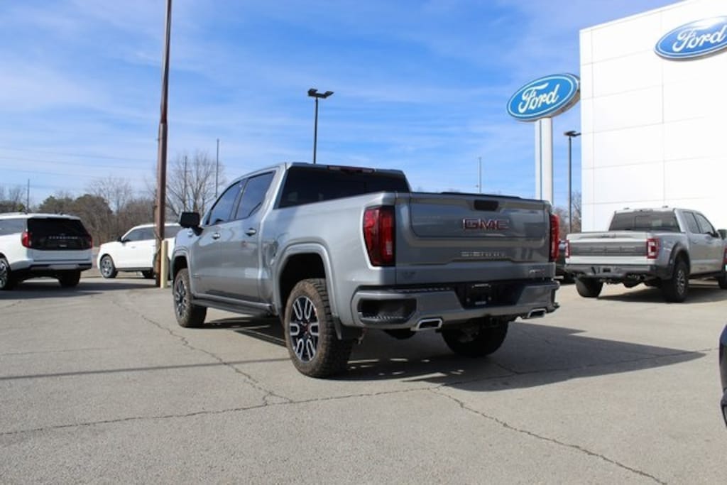 Used 2025 GMC Sierra 1500 AT4 Truck Crew Cab