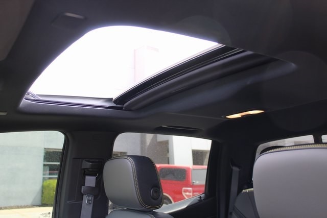 2024 Chevrolet Colorado ZR2 - Photo 30