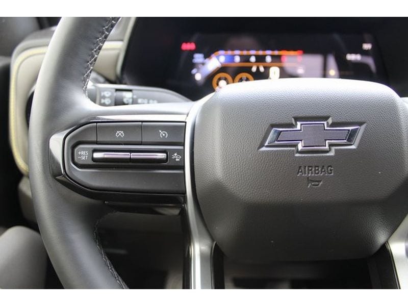 2024 Chevrolet Colorado ZR2 - Photo 23
