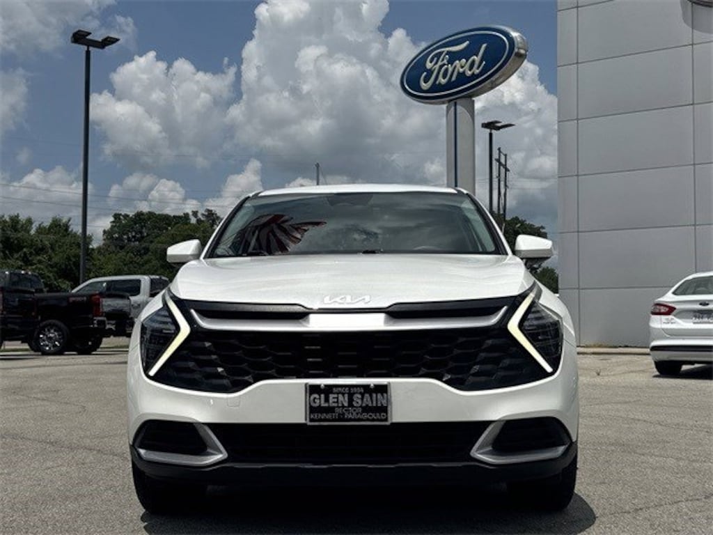 Used 2024 Kia Sportage LX SUV