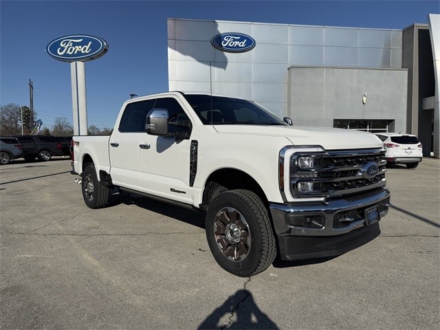 2024 Ford F-250 photo 3