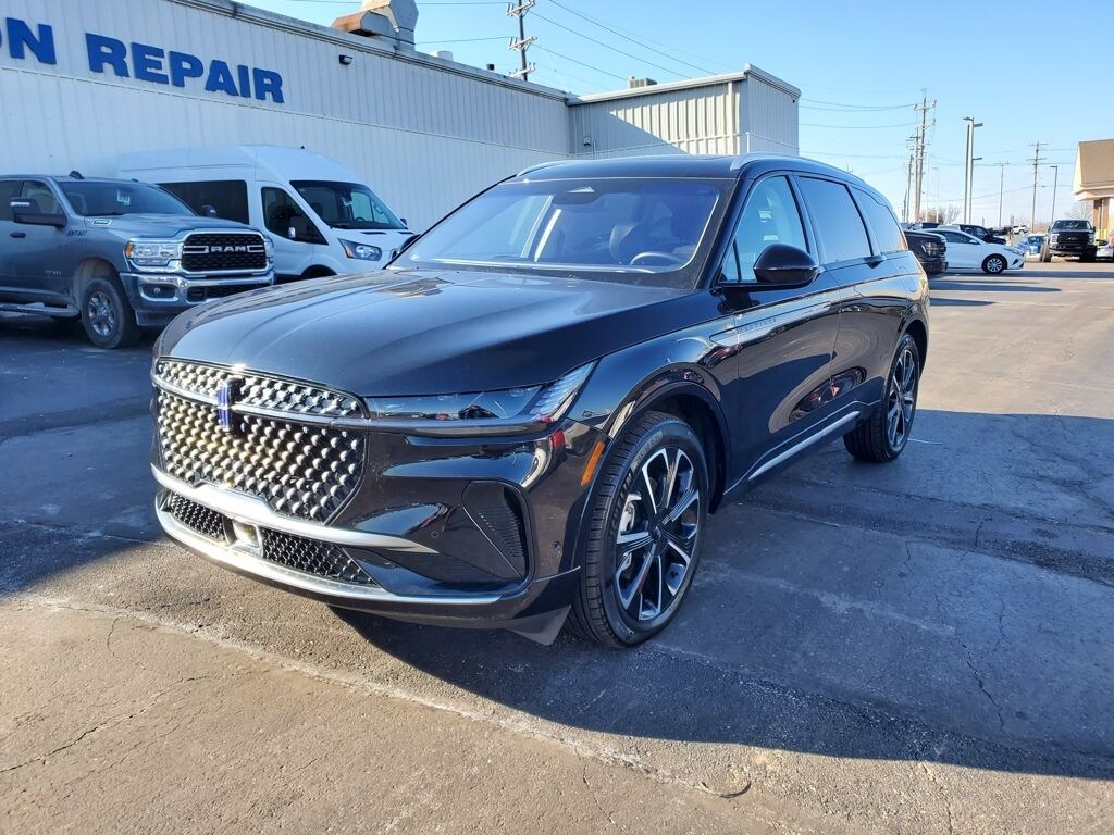 Used 2024 Lincoln Nautilus Reserve SUV