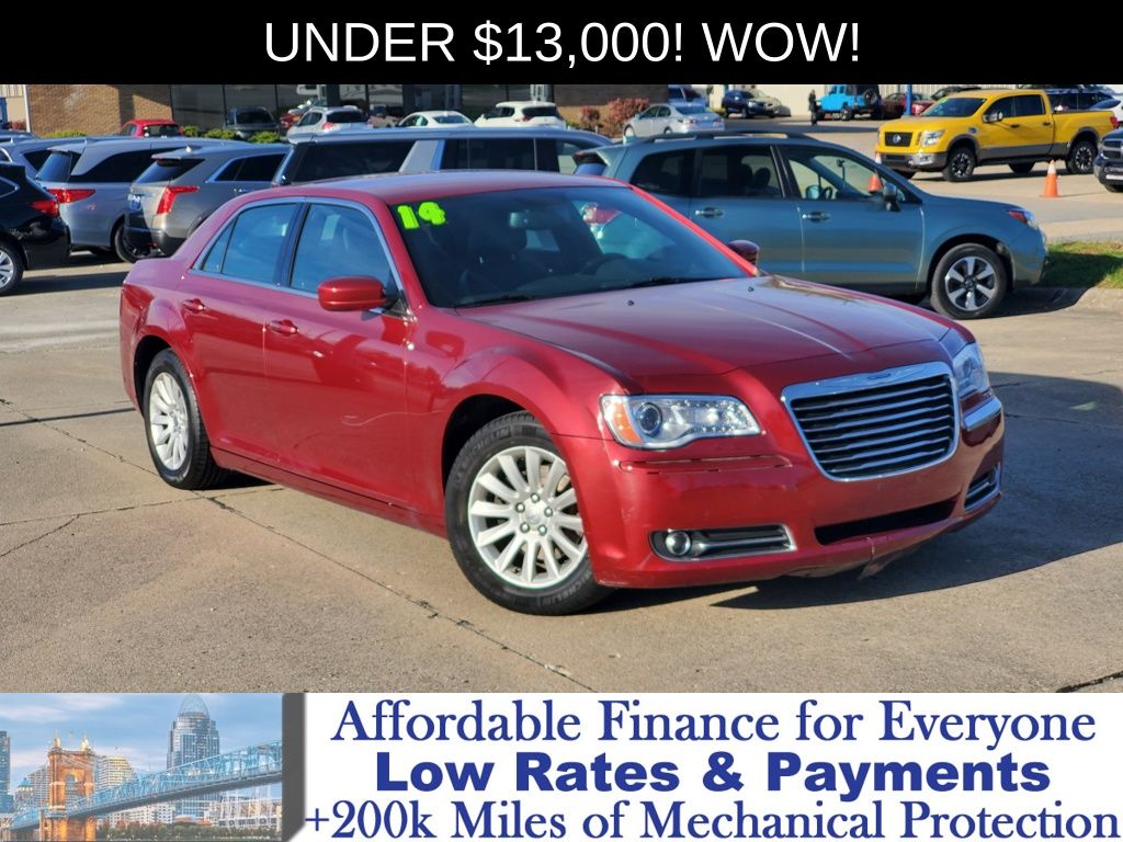 2014 Chrysler 300 Base's photo