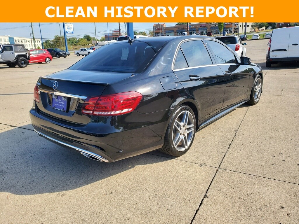 2016 Mercedes Benz E 350 Sedan photo 4
