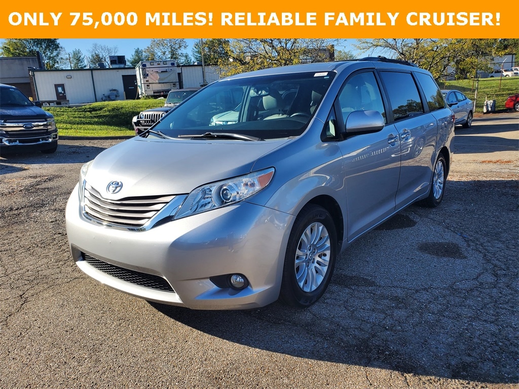 Used 2015 Toyota Sienna XLE Minivan/Van