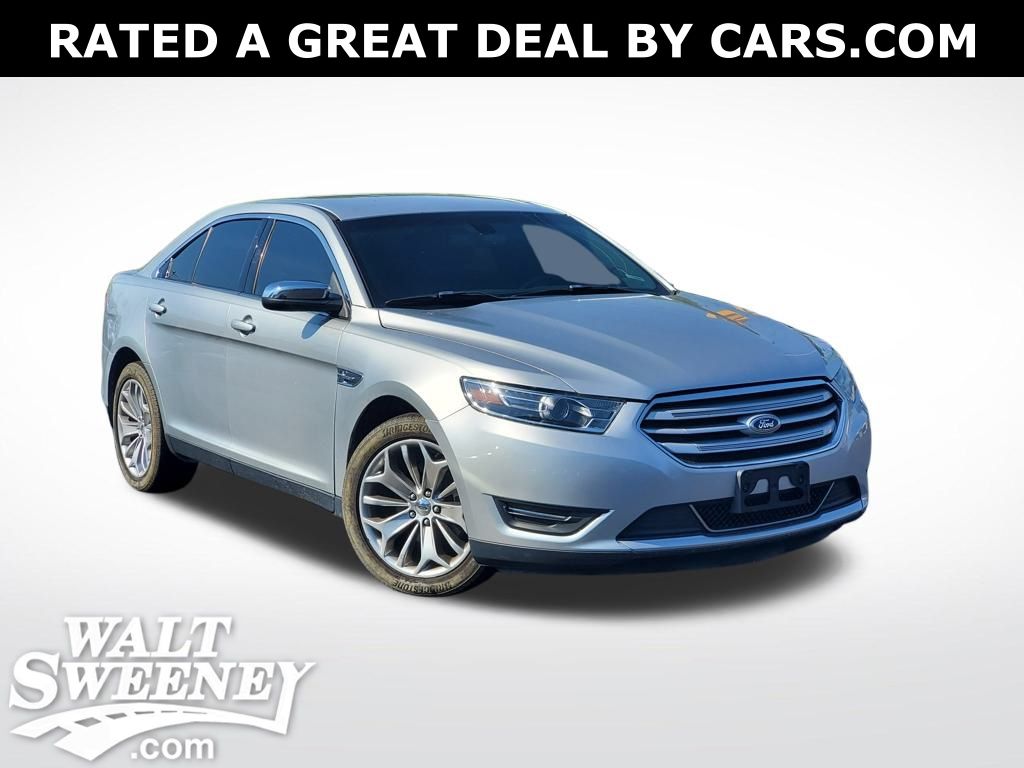 2015 Ford Taurus Limited's photo