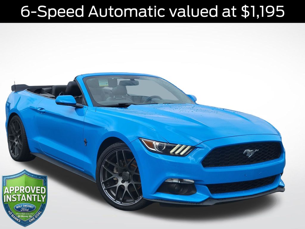 2017 Ford Mustang EcoBoost Convertible Premium's photo