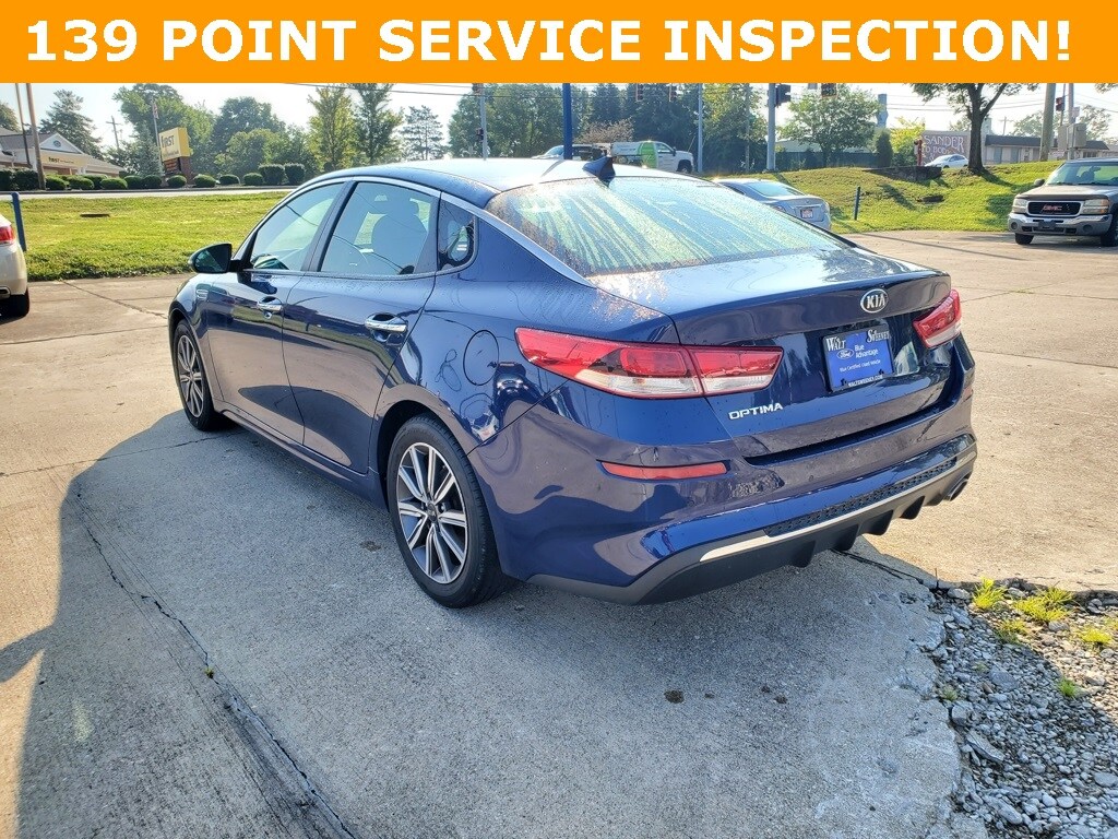 2019 Kia Optima LX photo 3