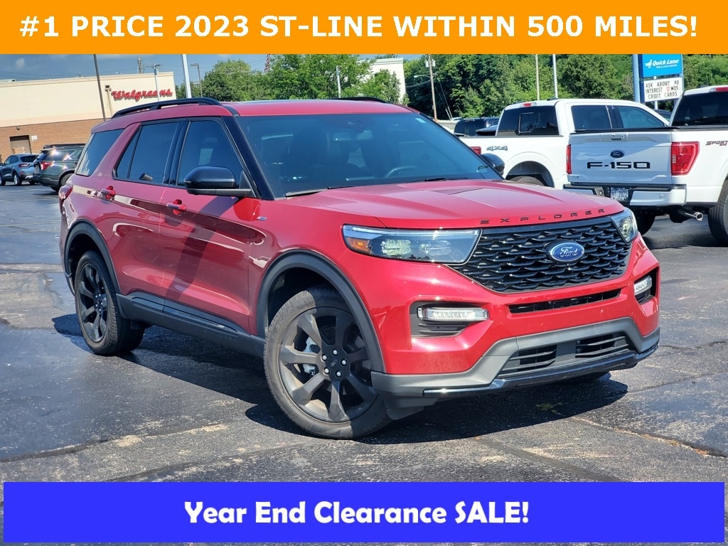 2023 Ford Explorer ST-LINE's photo