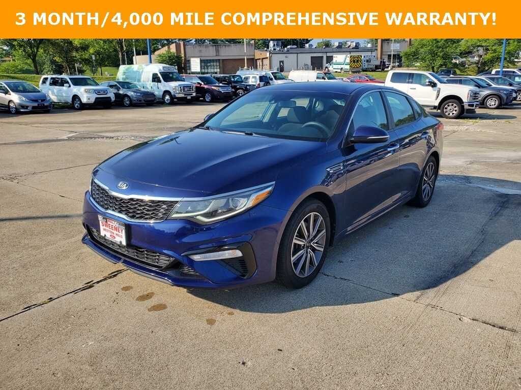2019 Kia Optima LX photo 2