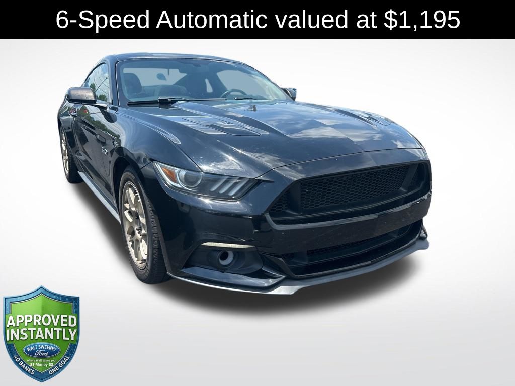 2016 Ford Mustang GT Coupe's photo
