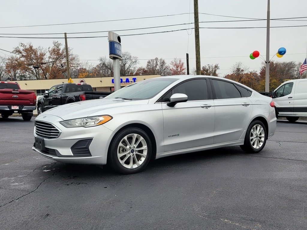 2019 Ford Fusion Hybrid SE