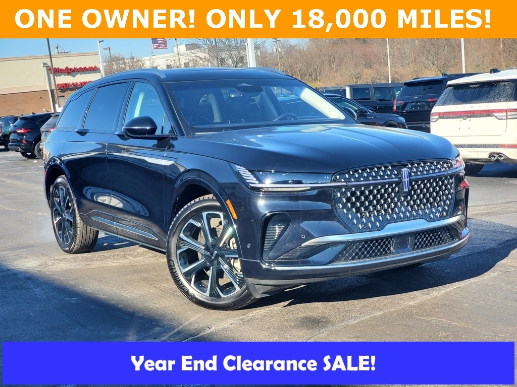 2024 Lincoln Nautilus Reserve's photo