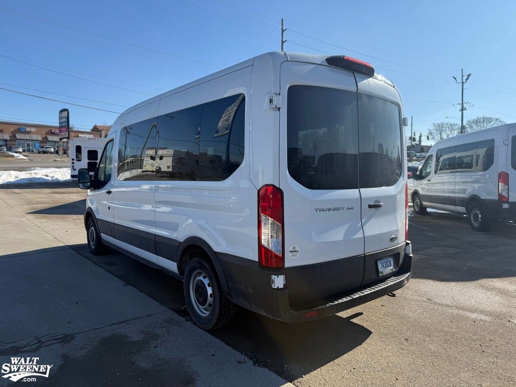 2023 Ford Transit Passenger Van XL - Photo 4