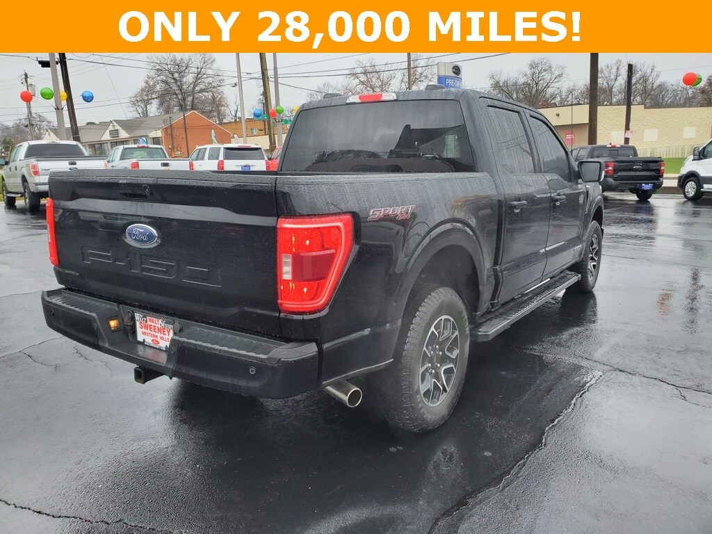 2023 Ford F-150 XLT photo 2