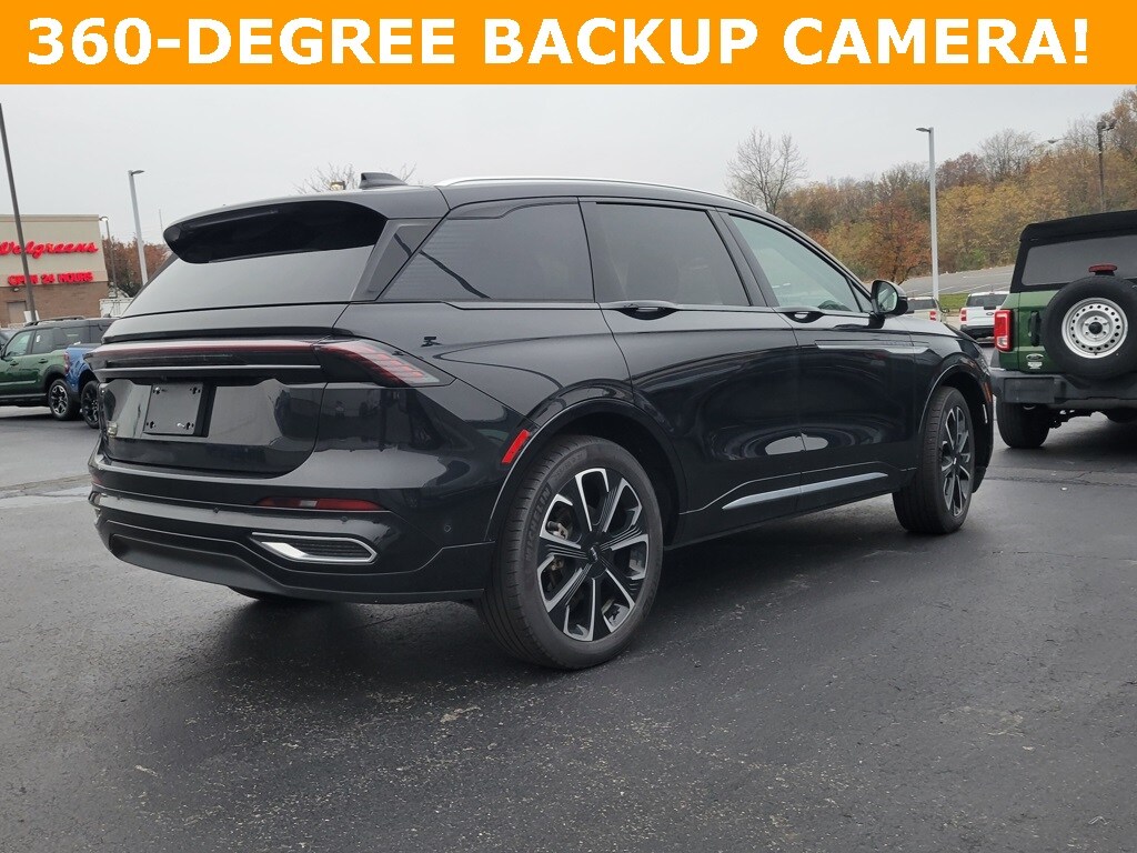 2024 Lincoln Nautilus Reserve photo 3