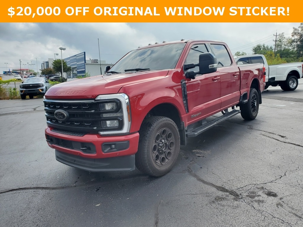 Used 2024 Ford F-350SD Lariat Truck