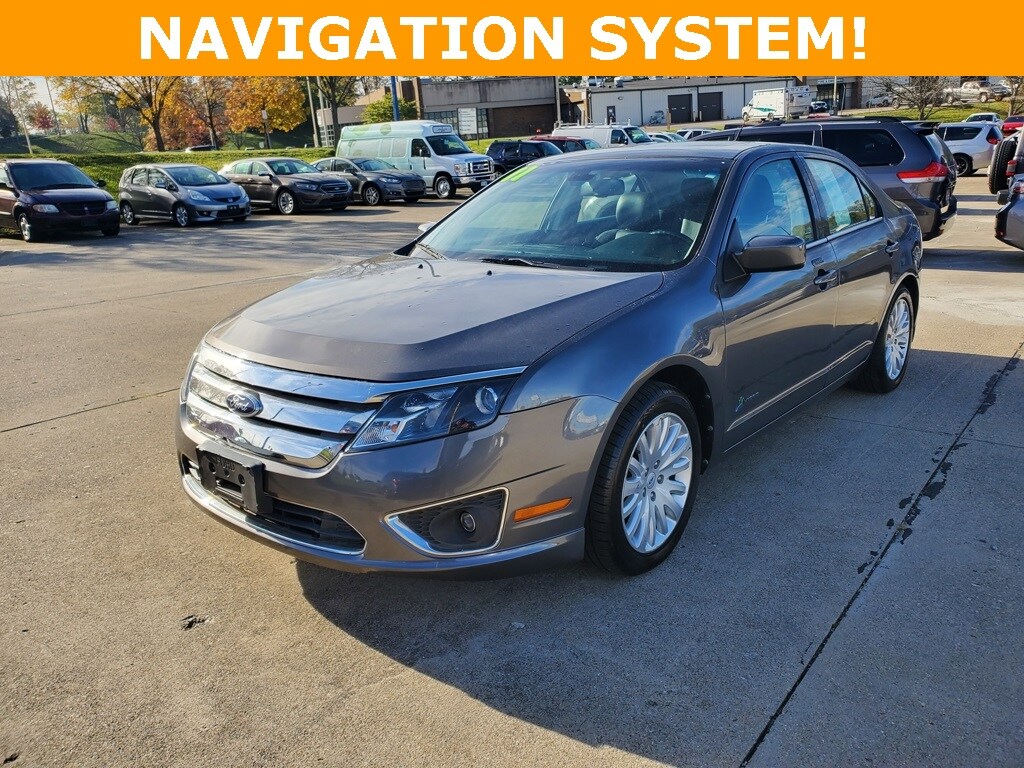 2011 Ford Fusion Hybrid photo 2
