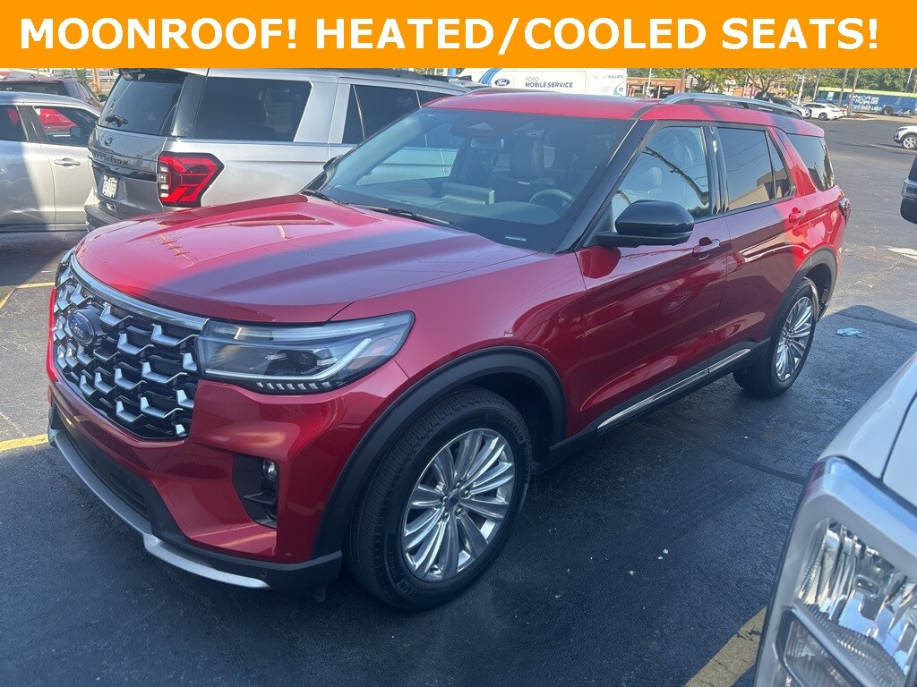 2025 Ford Explorer Platinum photo 2
