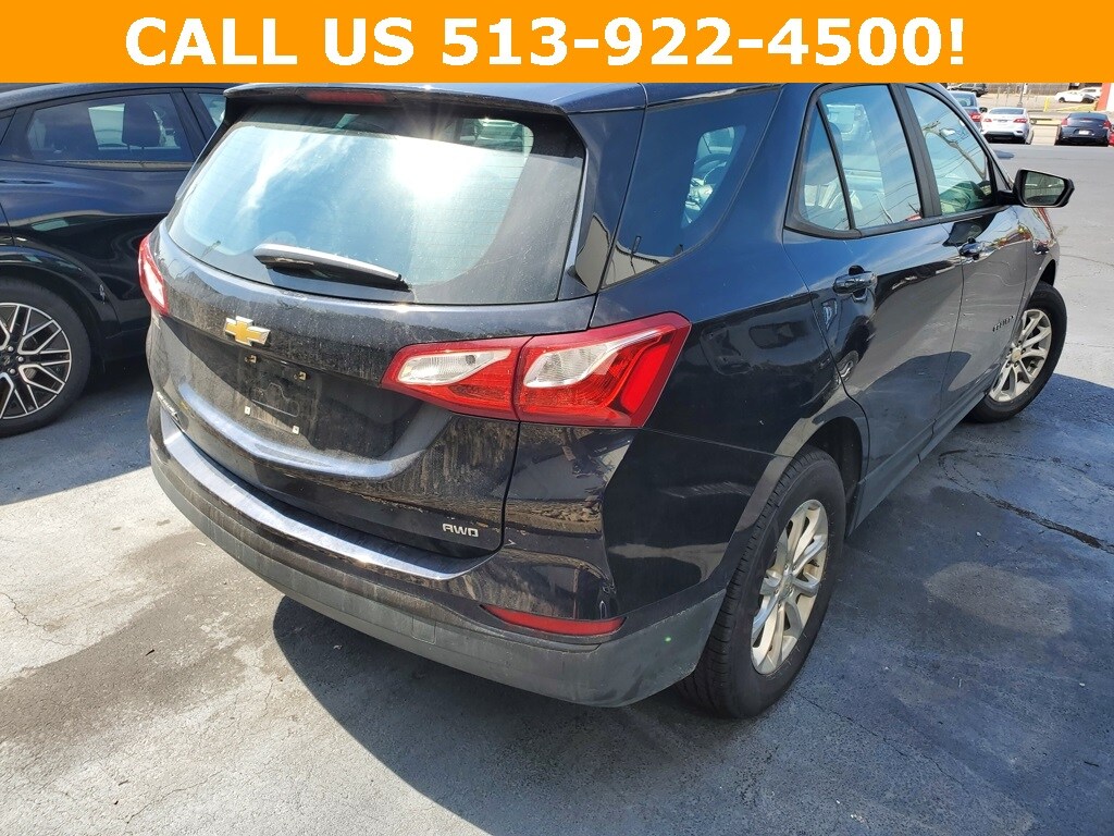 2020 Chevrolet Equinox LS photo 3