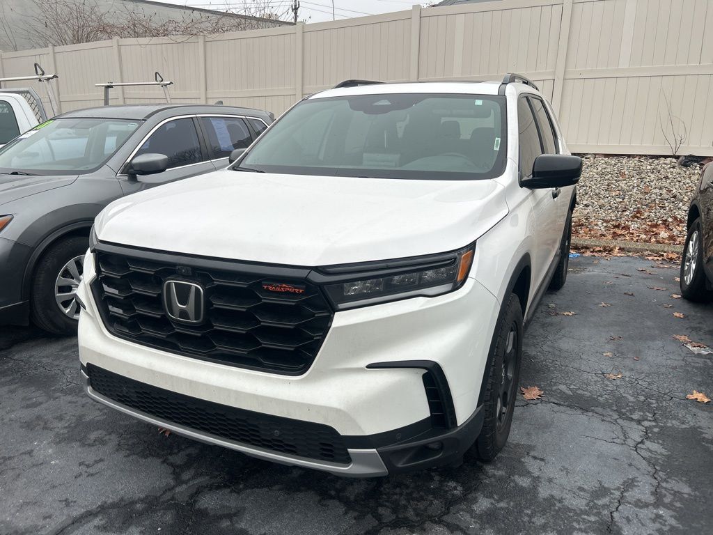 2024 Honda Pilot TrailSport's photo