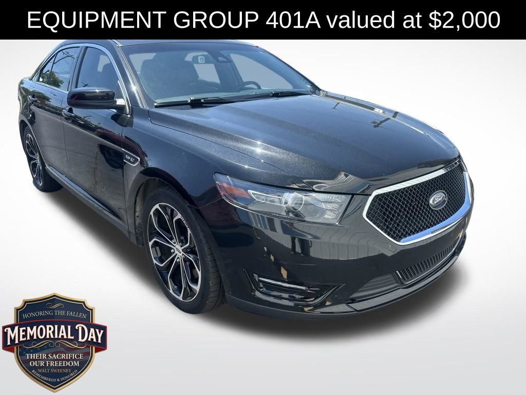 2015 Ford Taurus SHO AWD's photo