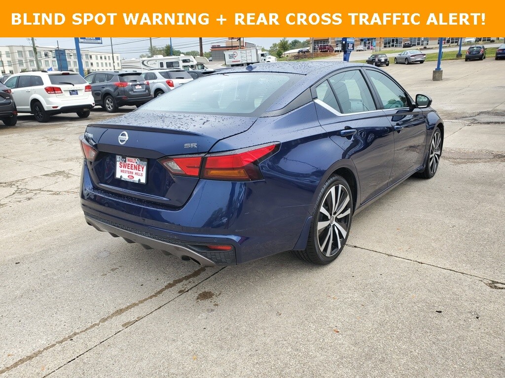2020 Nissan Altima 2.5 SR photo 4