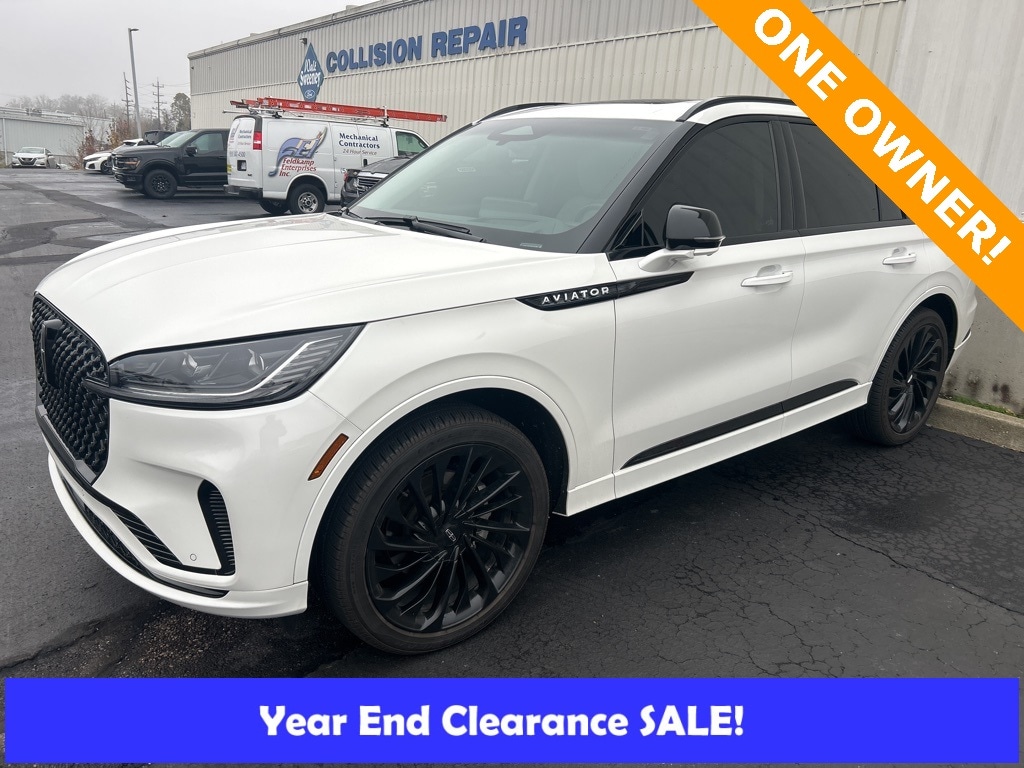 2025 Lincoln Aviator Reserve's photo