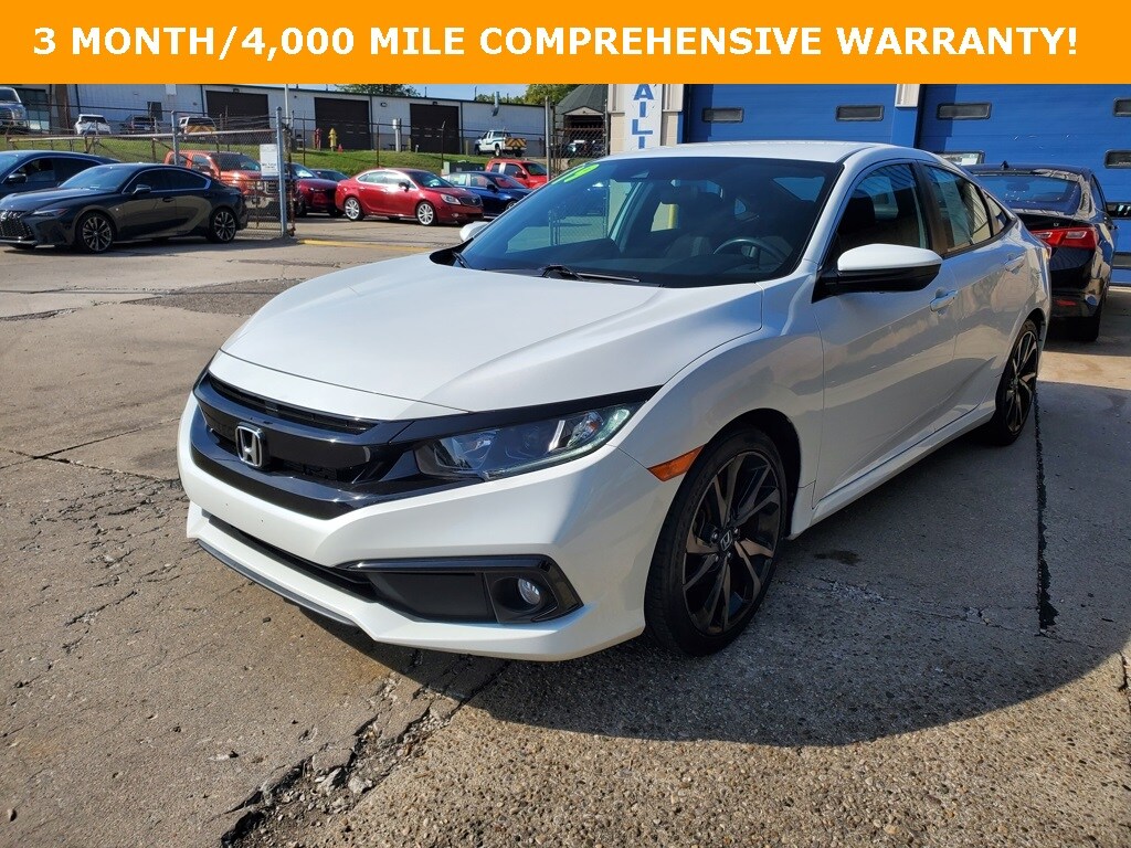 2019 Honda Civic Sport photo 2