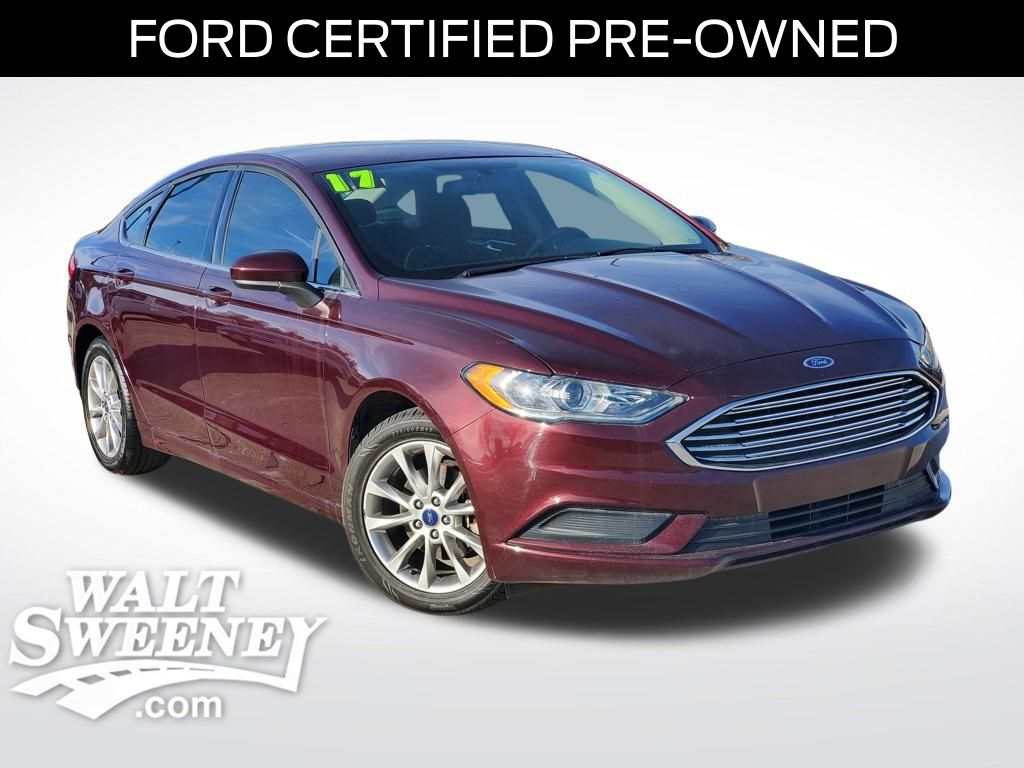 2017 Ford Fusion SE's photo